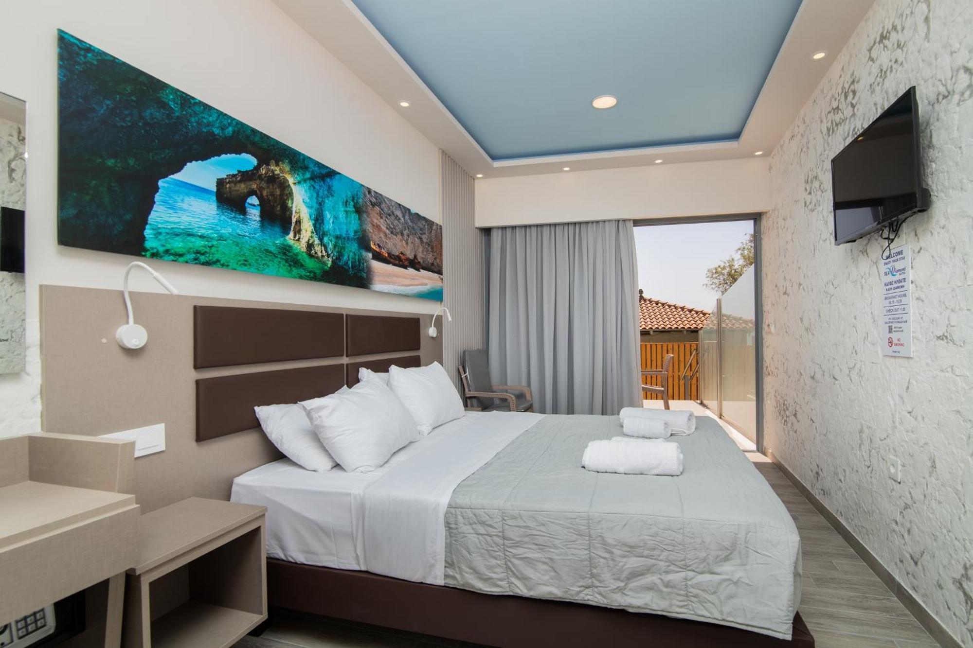 Sea Diamond Suites Laganás Eksteriør bilde